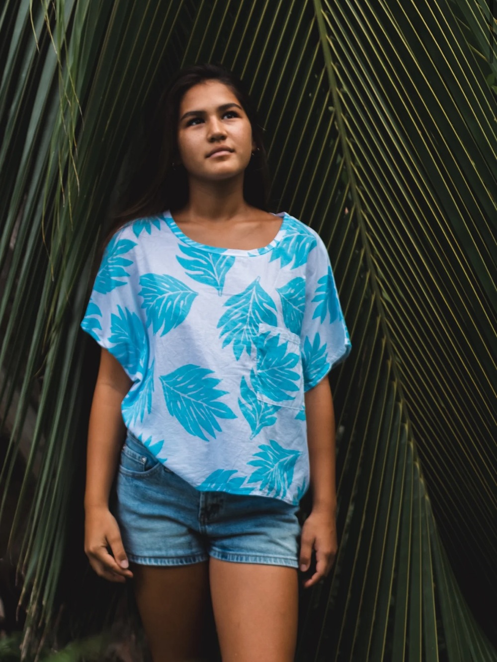 Blue Tropical Leaf Print Tunic Top for Women